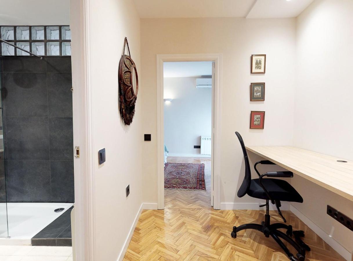 Apartment Center 2 Pax Plaza Santa Ana Iii *